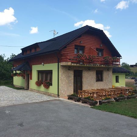 Plitvice Rooms Smoljanac Bagian luar foto